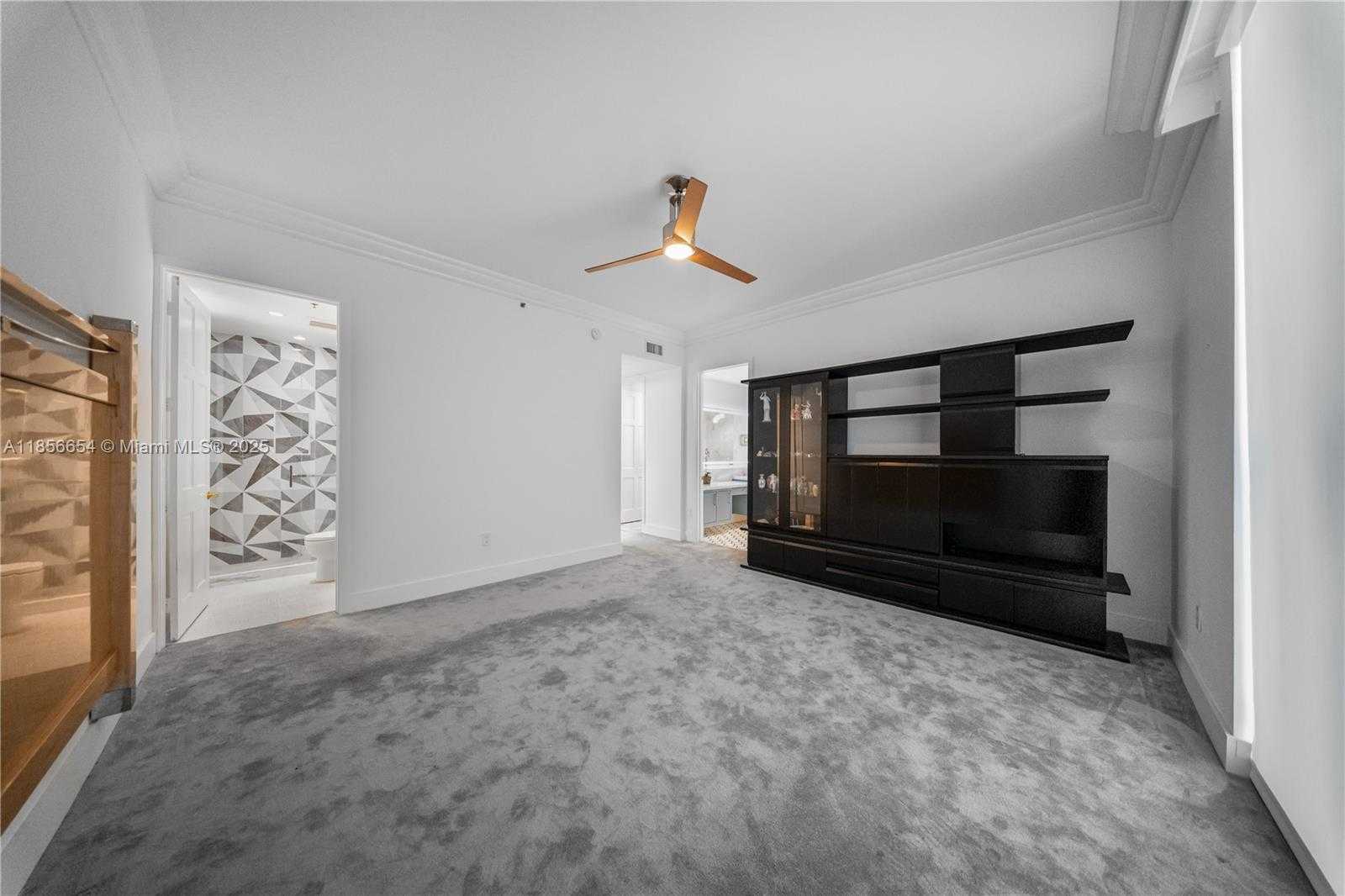 Small Image of 626 CORAL WAY #402, Coral Gables Number 15