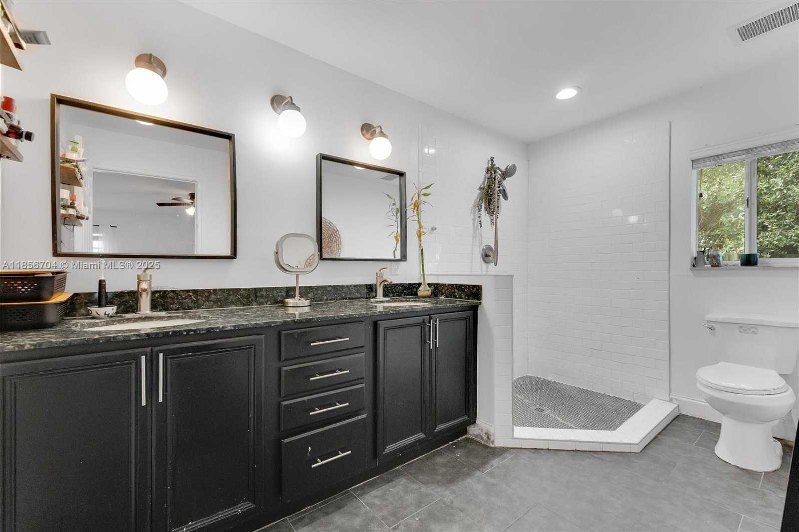 Small Image of 8080 NORTH WEST 27TH ST, Sunrise Number 15