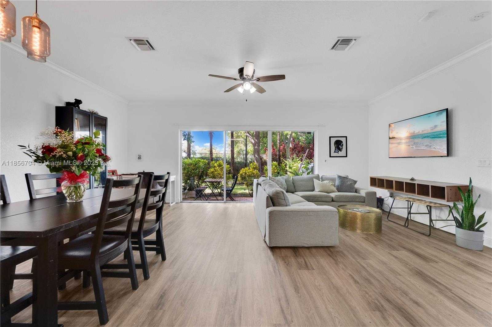 Small Image of 8080 NORTH WEST 27TH ST, Sunrise Number 7