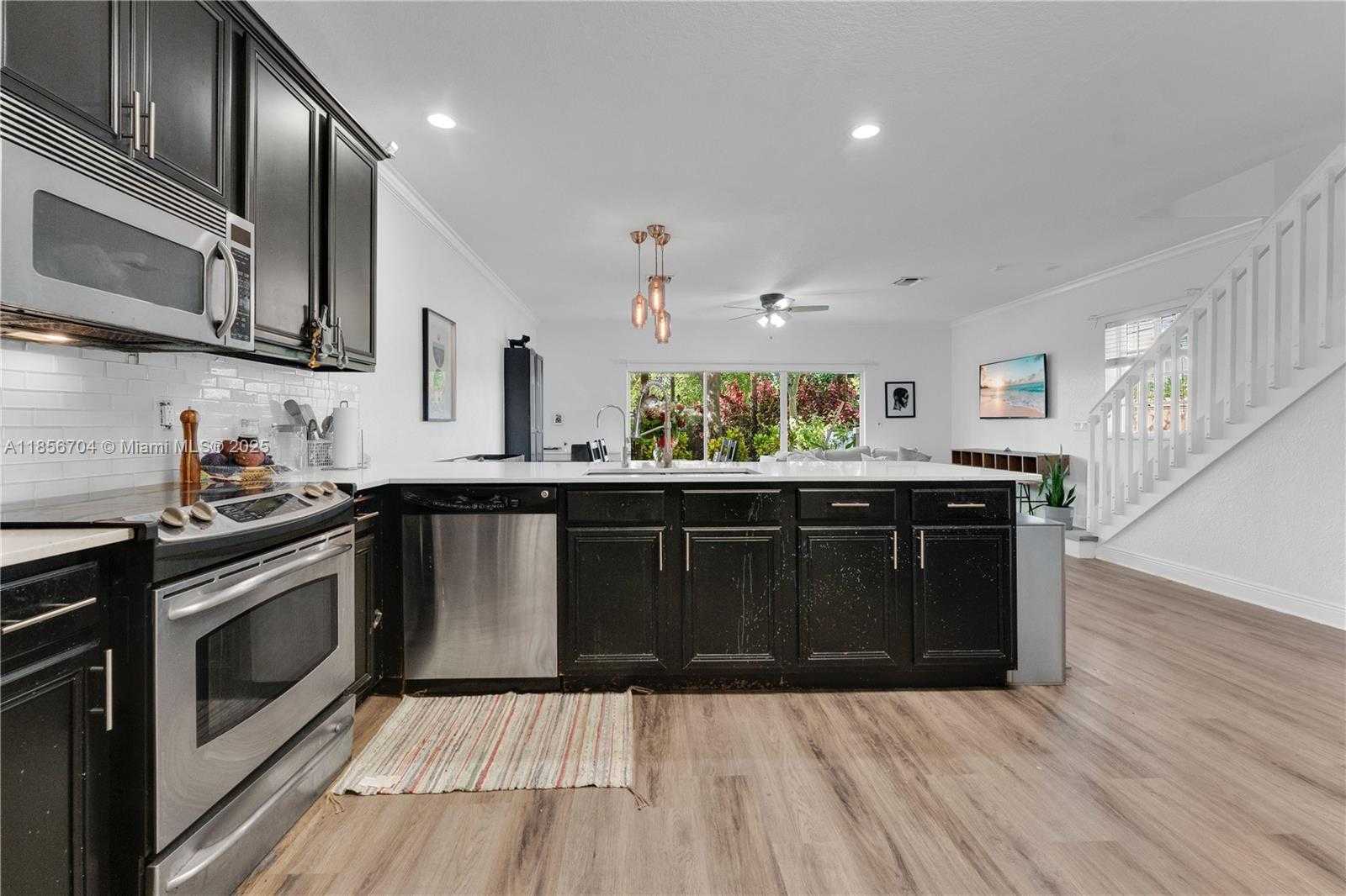 Small Image of 8080 NORTH WEST 27TH ST, Sunrise Number 9