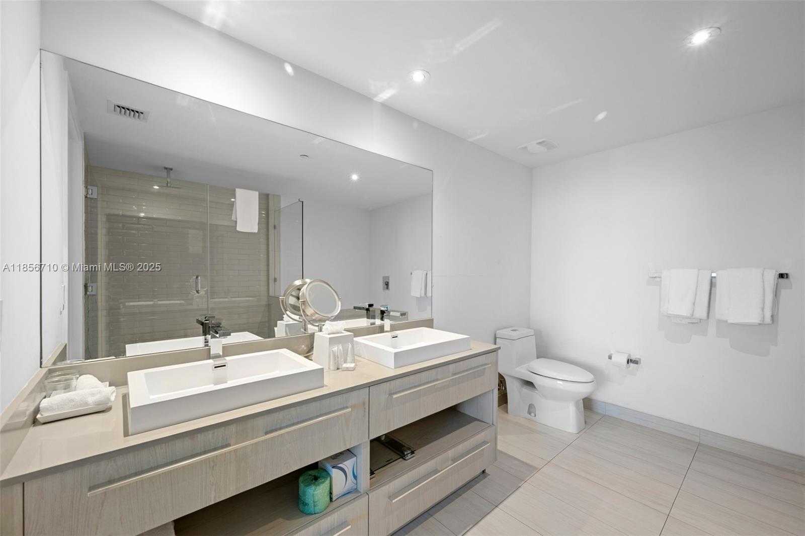 Small Image of 4010 SOUTH OCEAN DR #T3905, Hollywood Number 13