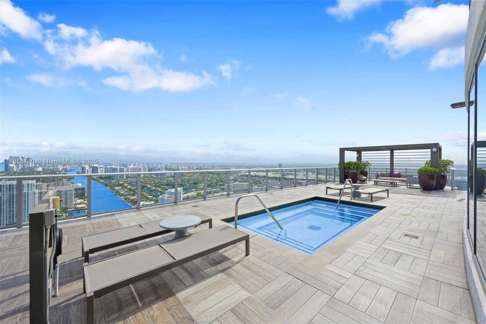 Small Image of 4010 SOUTH OCEAN DR #T3905, Hollywood Number 27