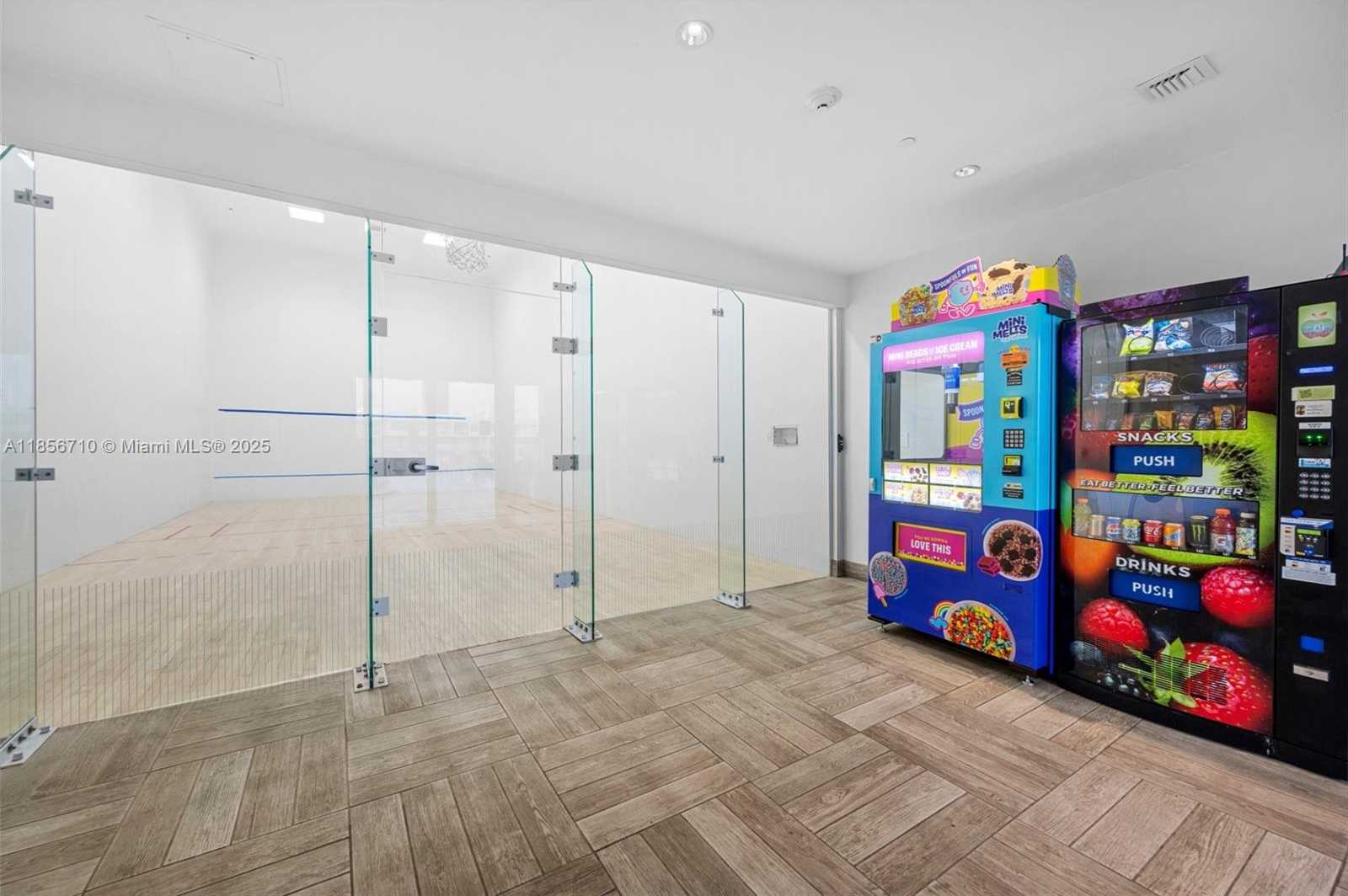 Small Image of 4010 SOUTH OCEAN DR #T3905, Hollywood Number 29