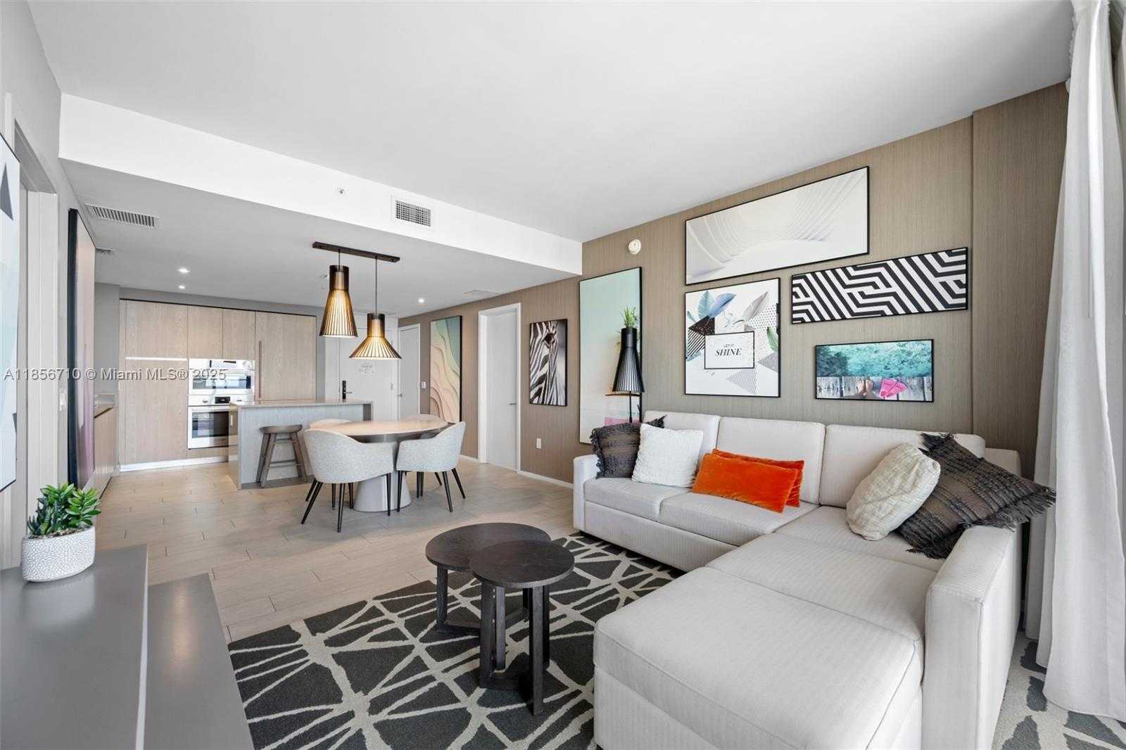 Small Image of 4010 SOUTH OCEAN DR #T3905, Hollywood Number 4