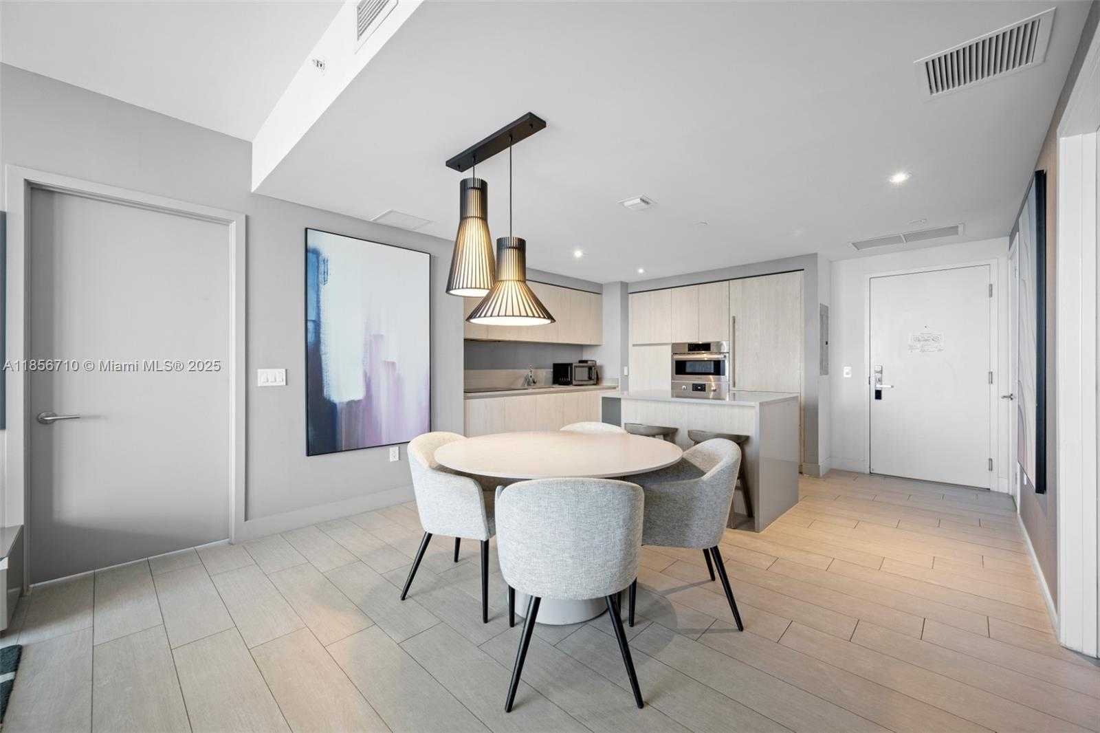 Small Image of 4010 SOUTH OCEAN DR #T3905, Hollywood Number 5