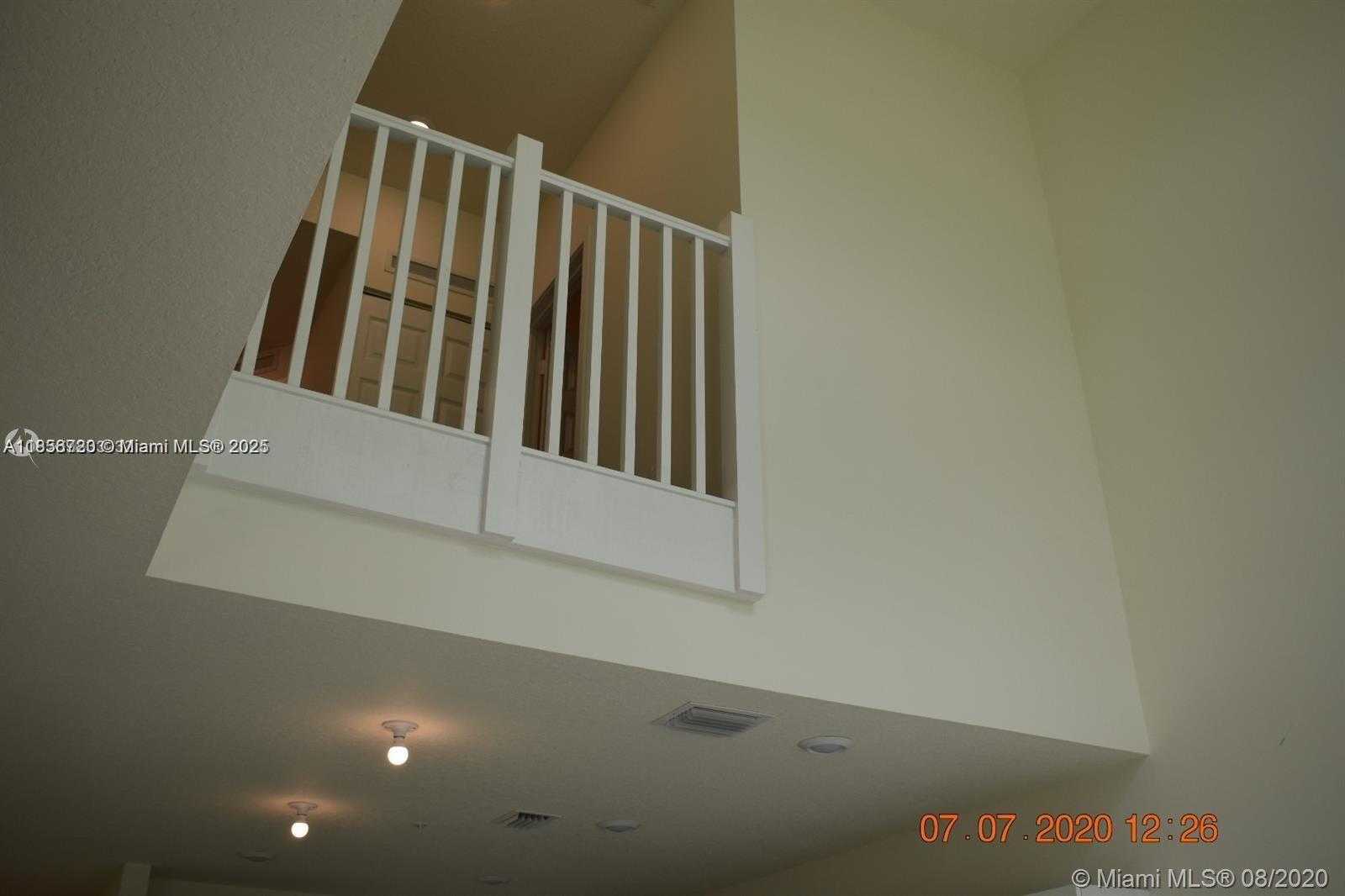 Small Image of 4640 NORTH WEST 84TH AVE #16, Doral Number 5