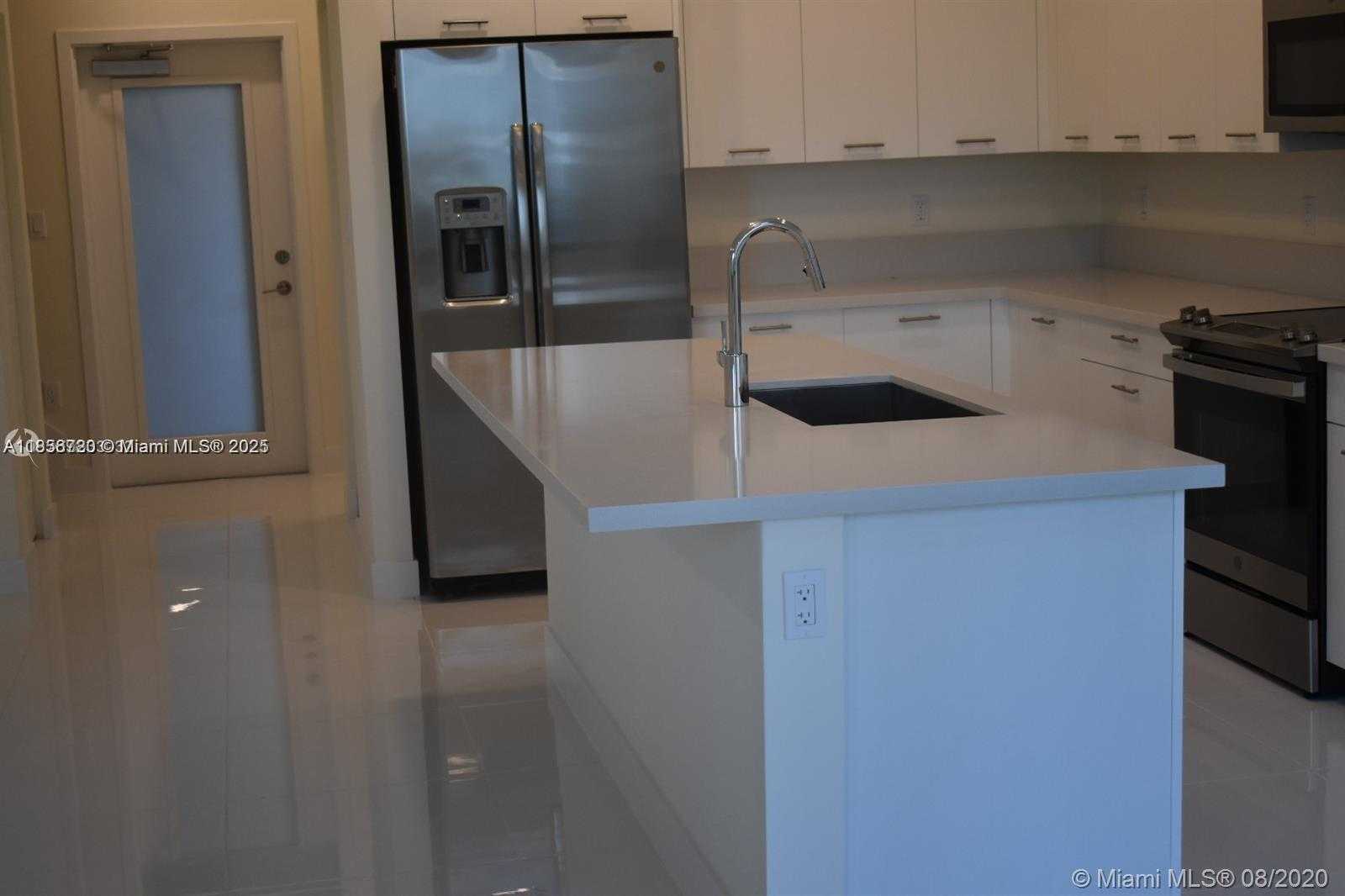 Small Image of 4640 NORTH WEST 84TH AVE #16, Doral Number 6