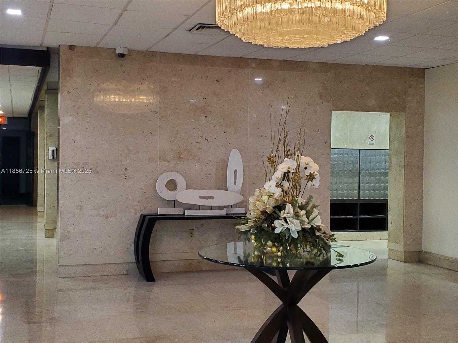 Small Image of 300 BAYVIEW DR #1902, Sunny Isles Beach Number 23