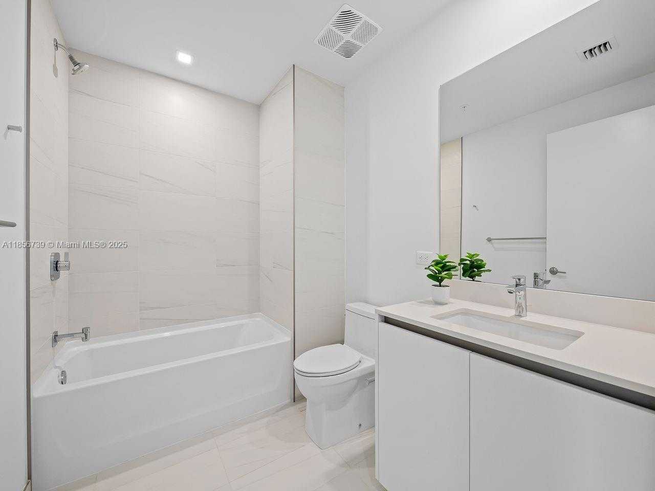 Small Image of 900 NORTH OCEAN #1004, Pompano Beach Number 25