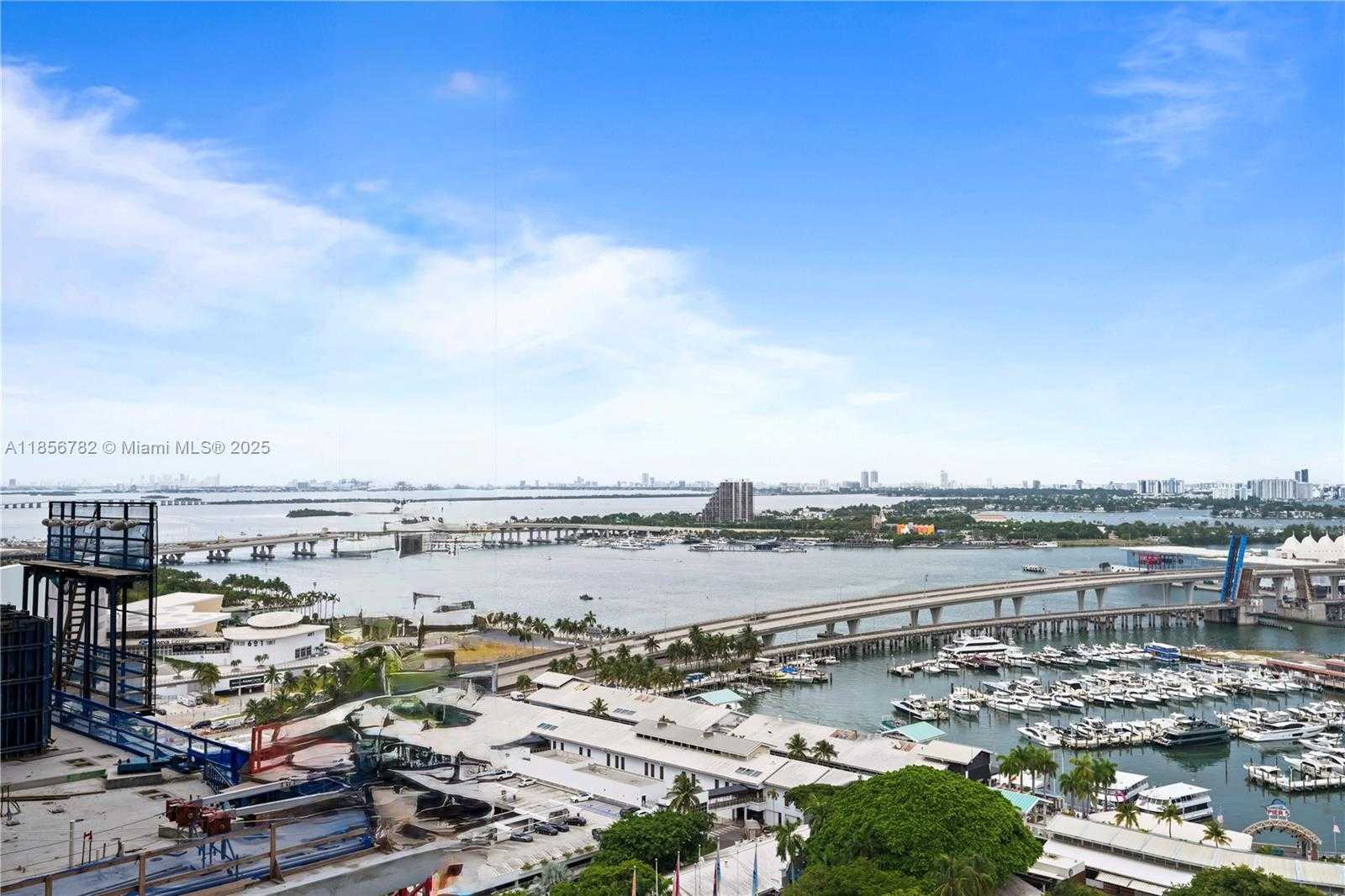 Small Image of 244 BISCAYNE BLVD #2306, Miami Number 2