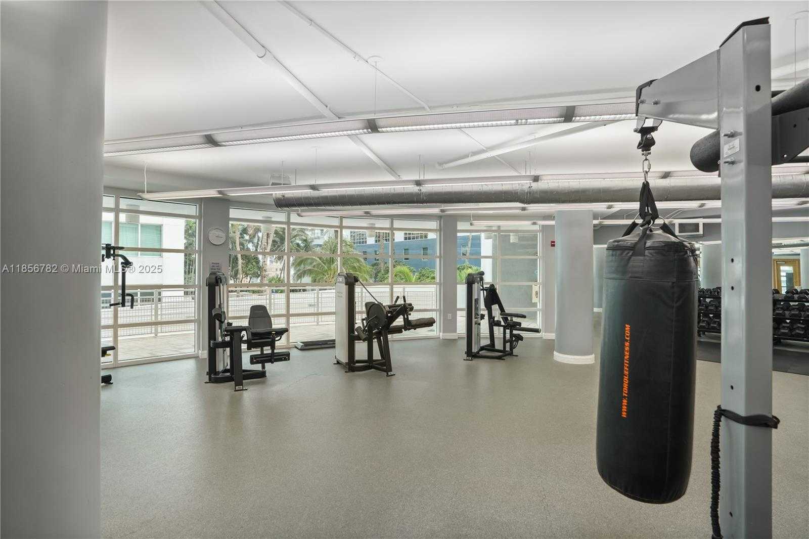 Small Image of 244 BISCAYNE BLVD #2306, Miami Number 29