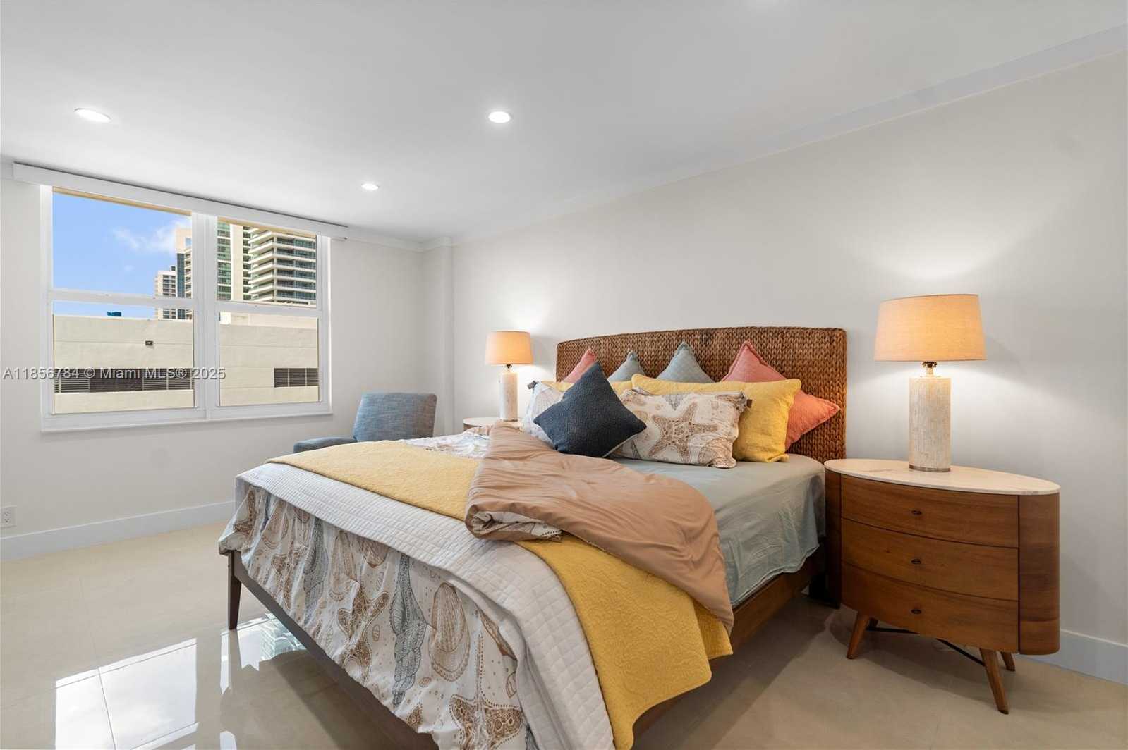 Small Image of 3725 SOUTH OCEAN DR #1225, Hollywood Number 24