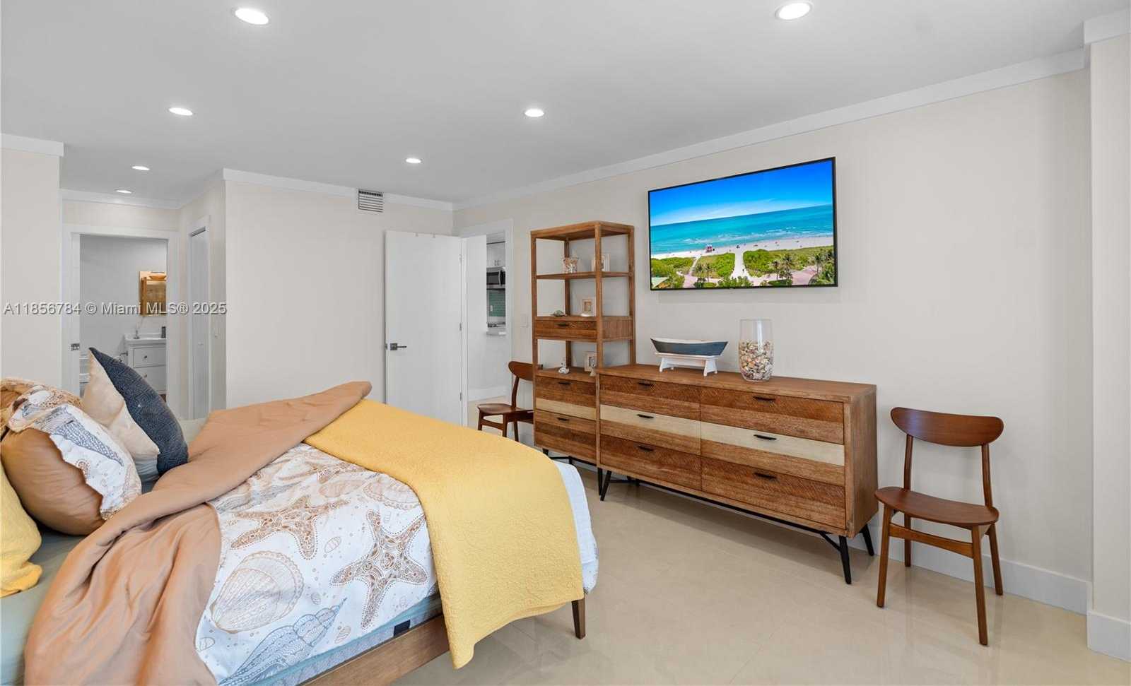 Small Image of 3725 SOUTH OCEAN DR #1225, Hollywood Number 25