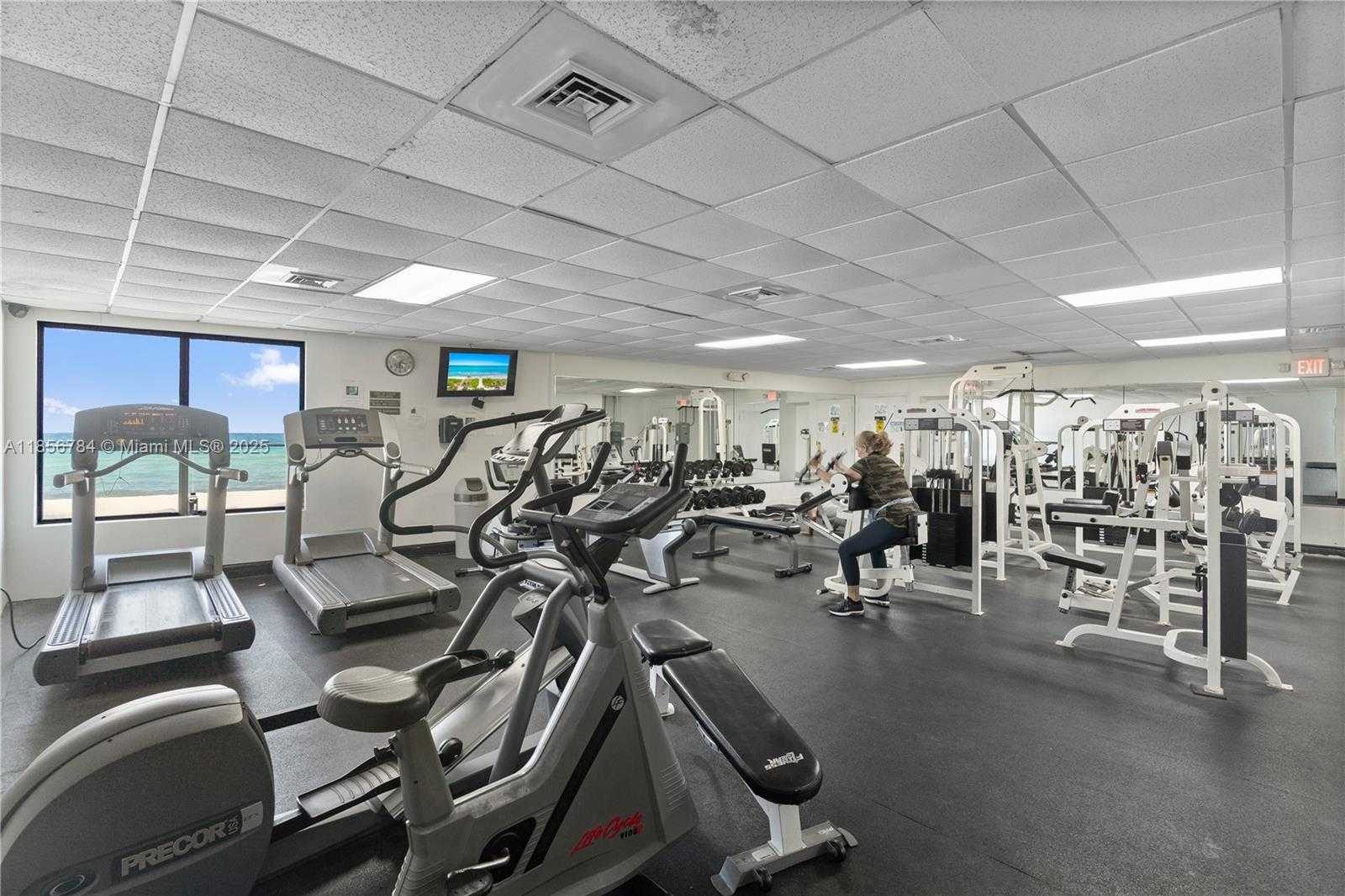 Small Image of 3725 SOUTH OCEAN DR #1225, Hollywood Number 45