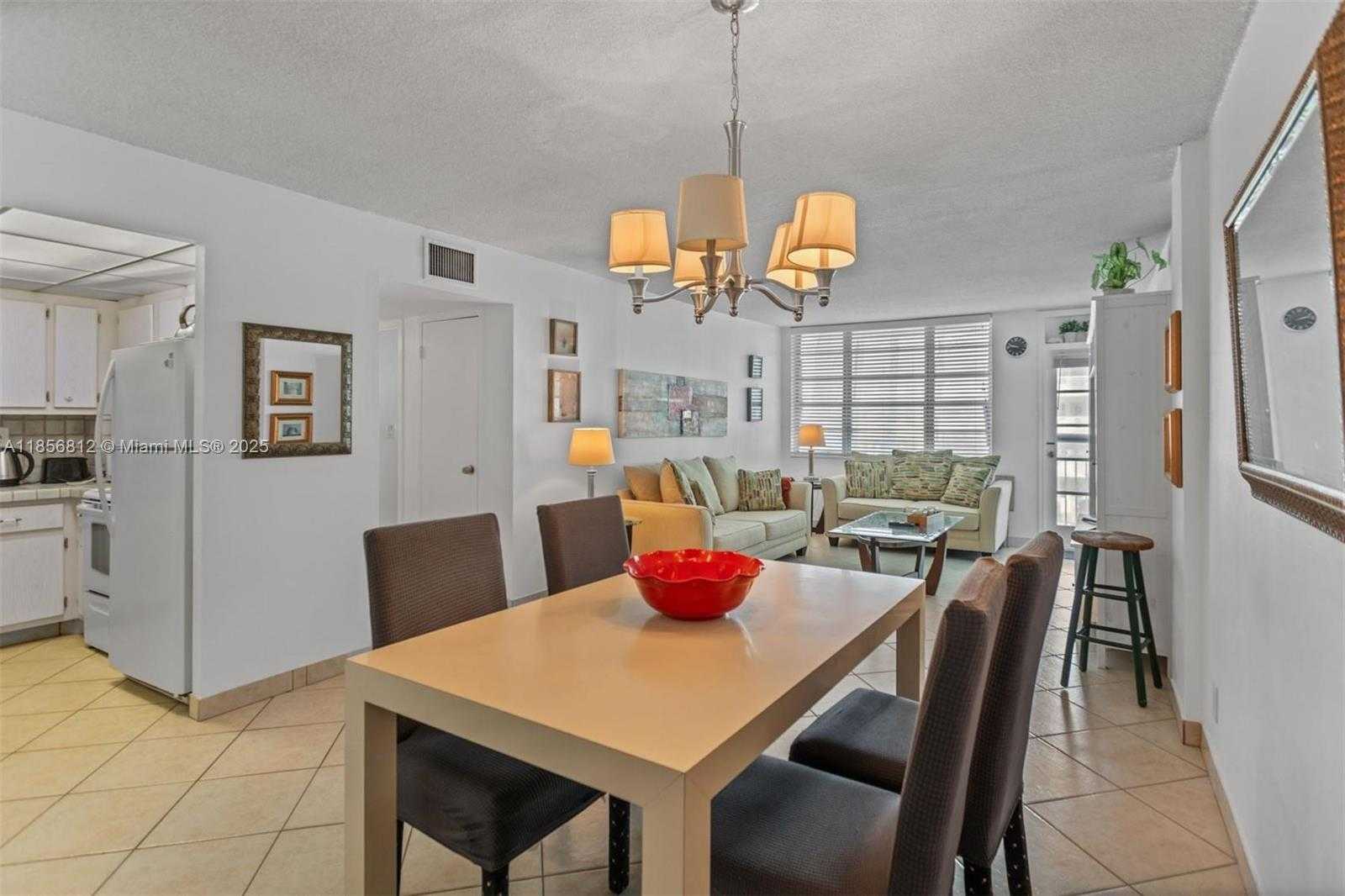 Small Image of 1913 SOUTH OCEAN DR #316, Hallandale Beach Number 3