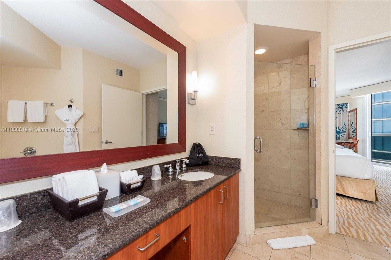Small Image of 18001 COLLINS AVE #1214- 1215, Sunny Isles Beach Number 13