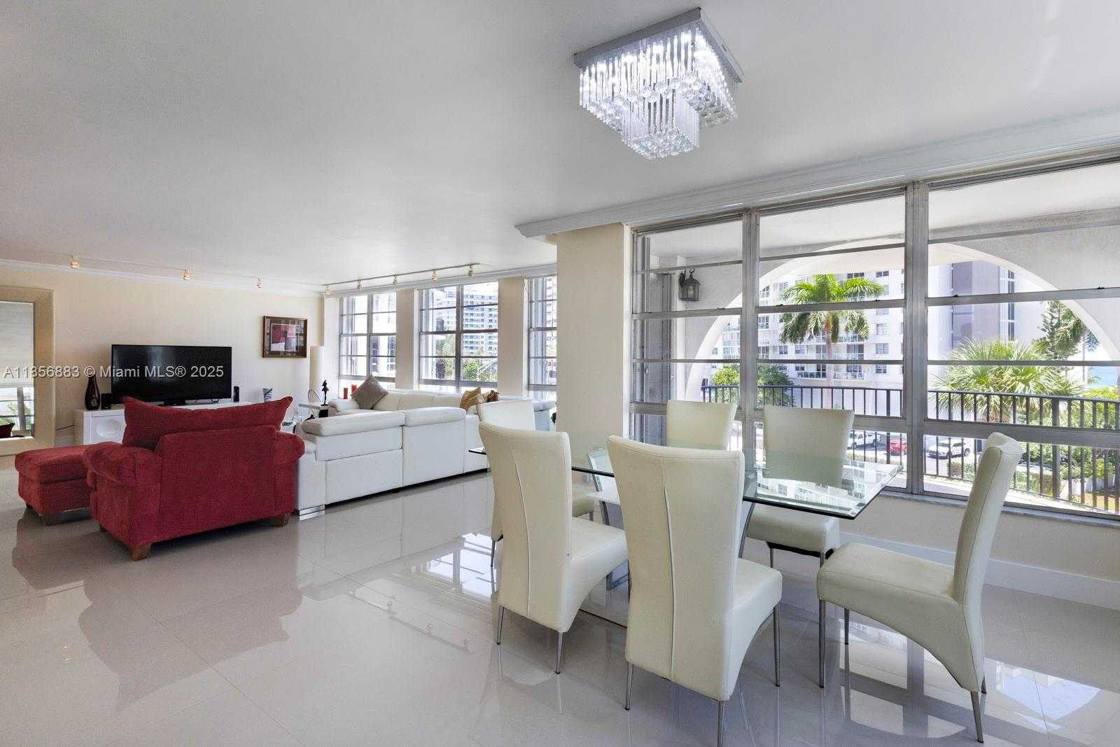 Small Image of 5660 COLLINS AVE #4B, Miami Beach Number 5