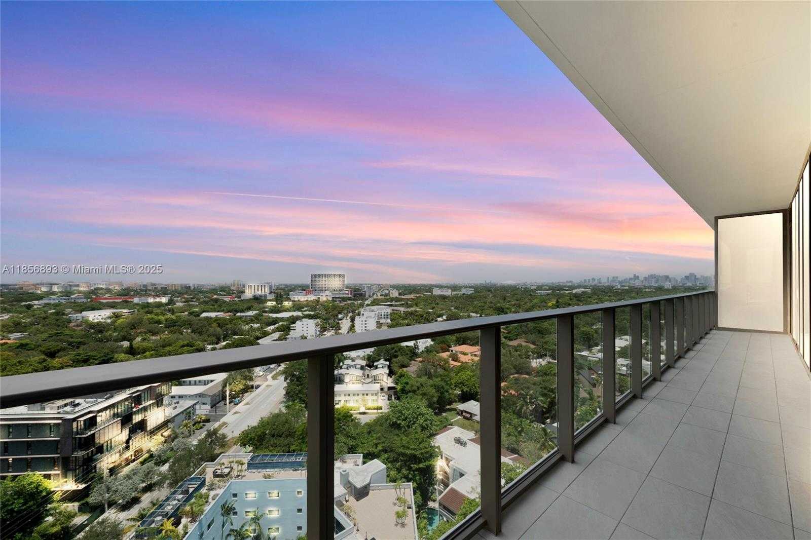 Small Image of 2678 TIGERTAIL AVE #1501, Miami Number 23
