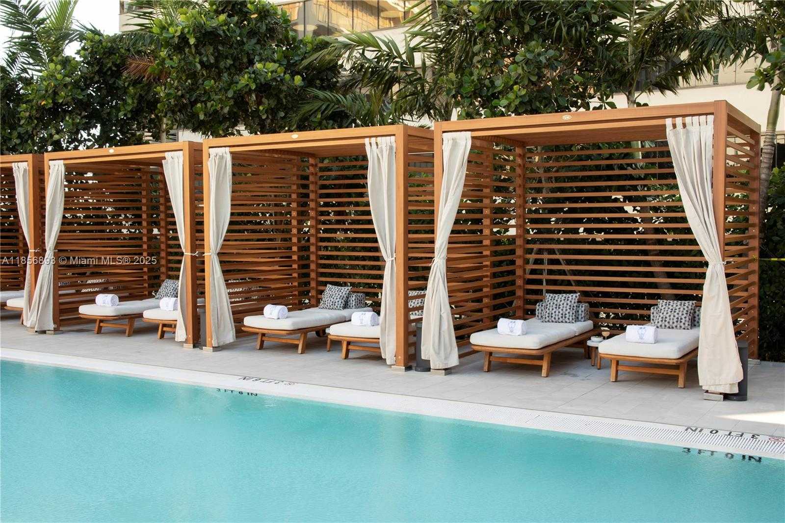 Small Image of 2678 TIGERTAIL AVE #1501, Miami Number 29