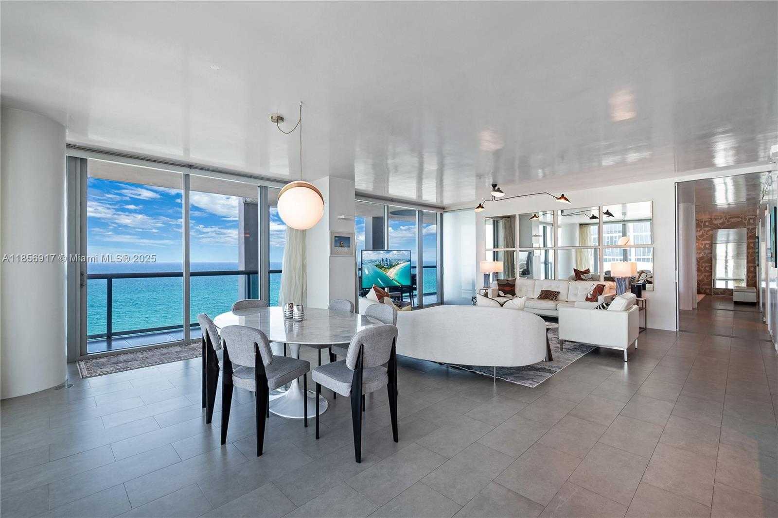 Small Image of 6799 COLLINS AVE #LPH01 & 02, Miami Beach Number 13
