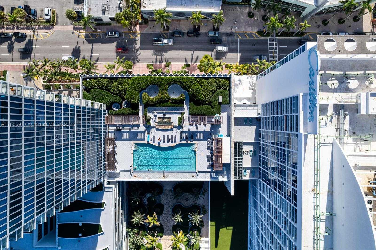 Small Image of 6799 COLLINS AVE #LPH01 & 02, Miami Beach Number 2
