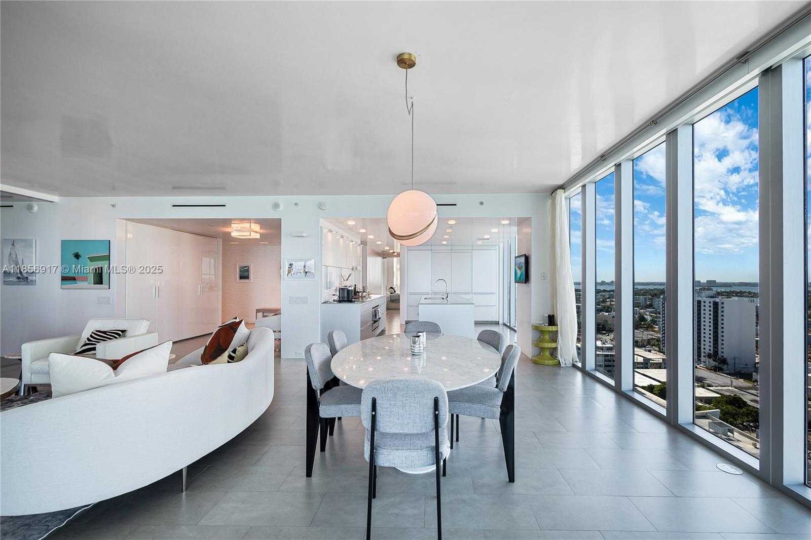 Small Image of 6799 COLLINS AVE #LPH01 & 02, Miami Beach Number 25