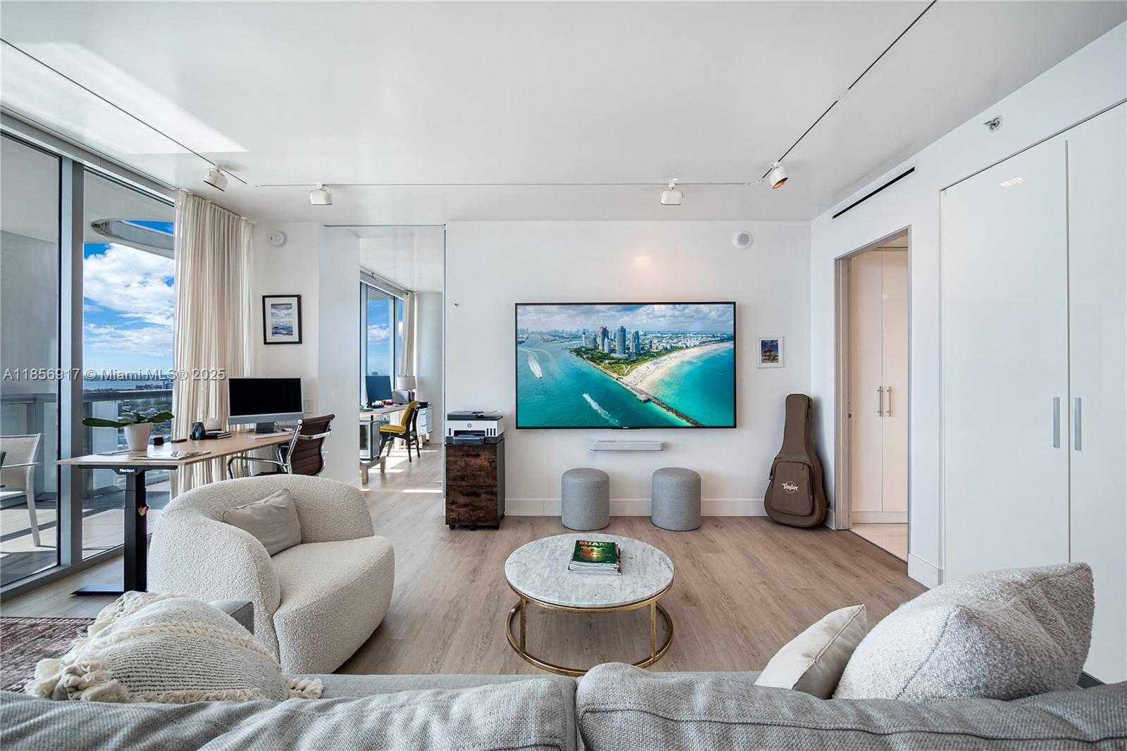 Small Image of 6799 COLLINS AVE #LPH01 & 02, Miami Beach Number 36