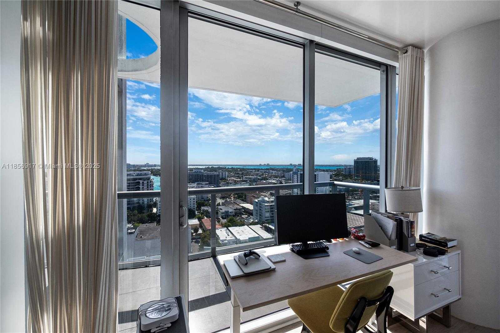 Small Image of 6799 COLLINS AVE #LPH01 & 02, Miami Beach Number 43