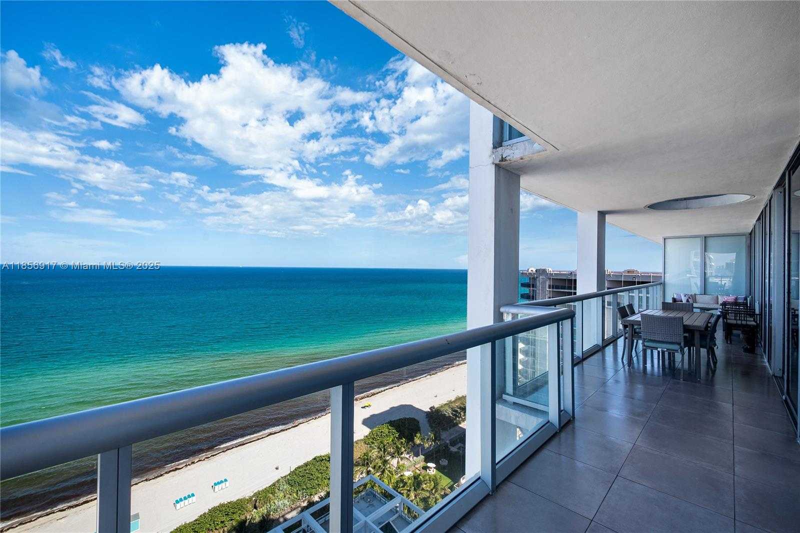 Small Image of 6799 COLLINS AVE #LPH01 & 02, Miami Beach Number 62