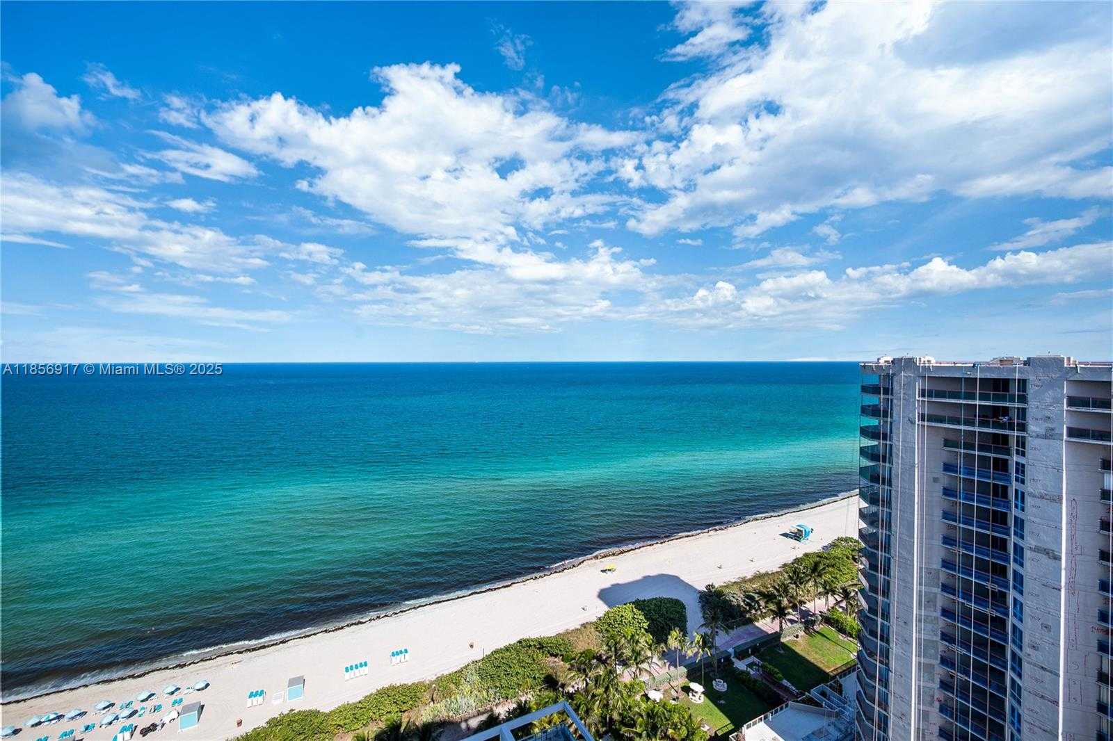 Small Image of 6799 COLLINS AVE #LPH01 & 02, Miami Beach Number 64