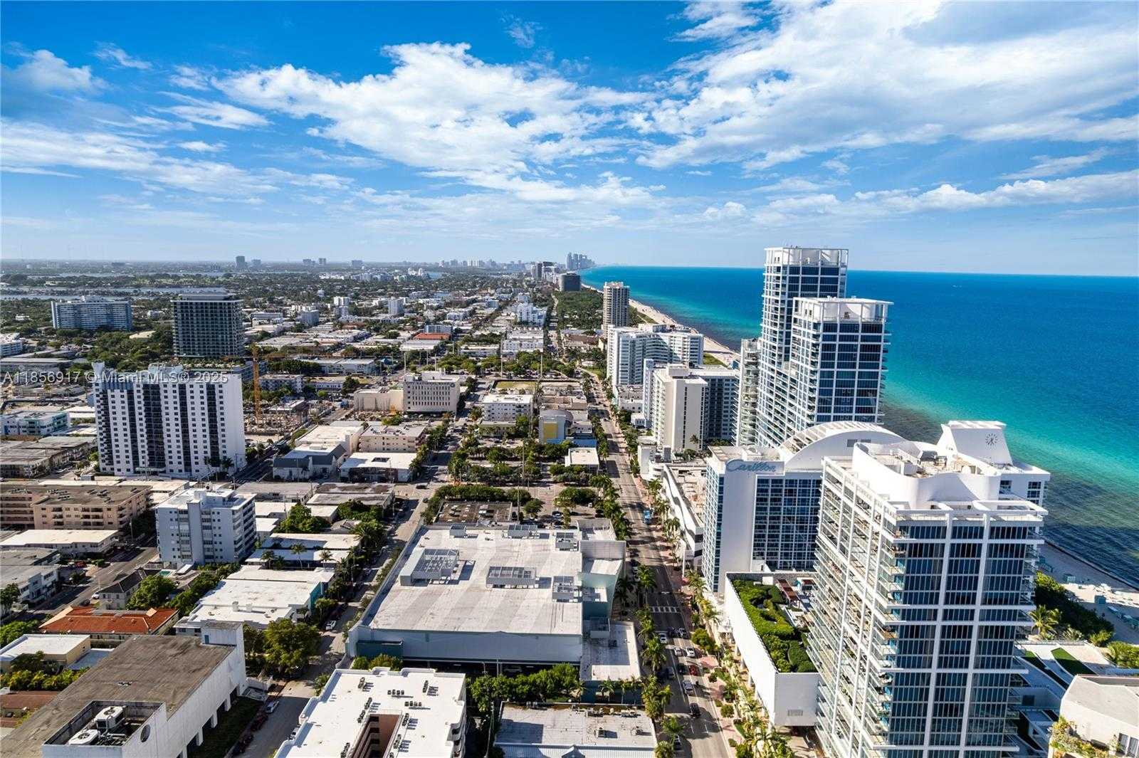 Small Image of 6799 COLLINS AVE #LPH01 & 02, Miami Beach Number 77
