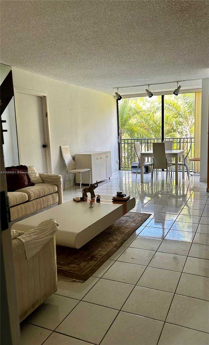 Small Image of 16919 NORTH BAY RD #206, Sunny Isles Beach Number 19
