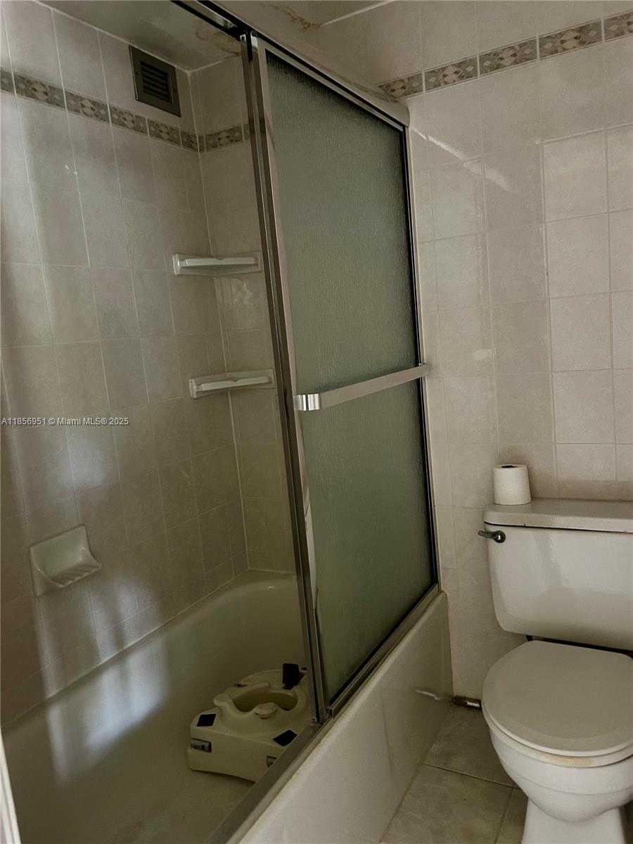 Small Image of 16919 NORTH BAY RD #206, Sunny Isles Beach Number 29
