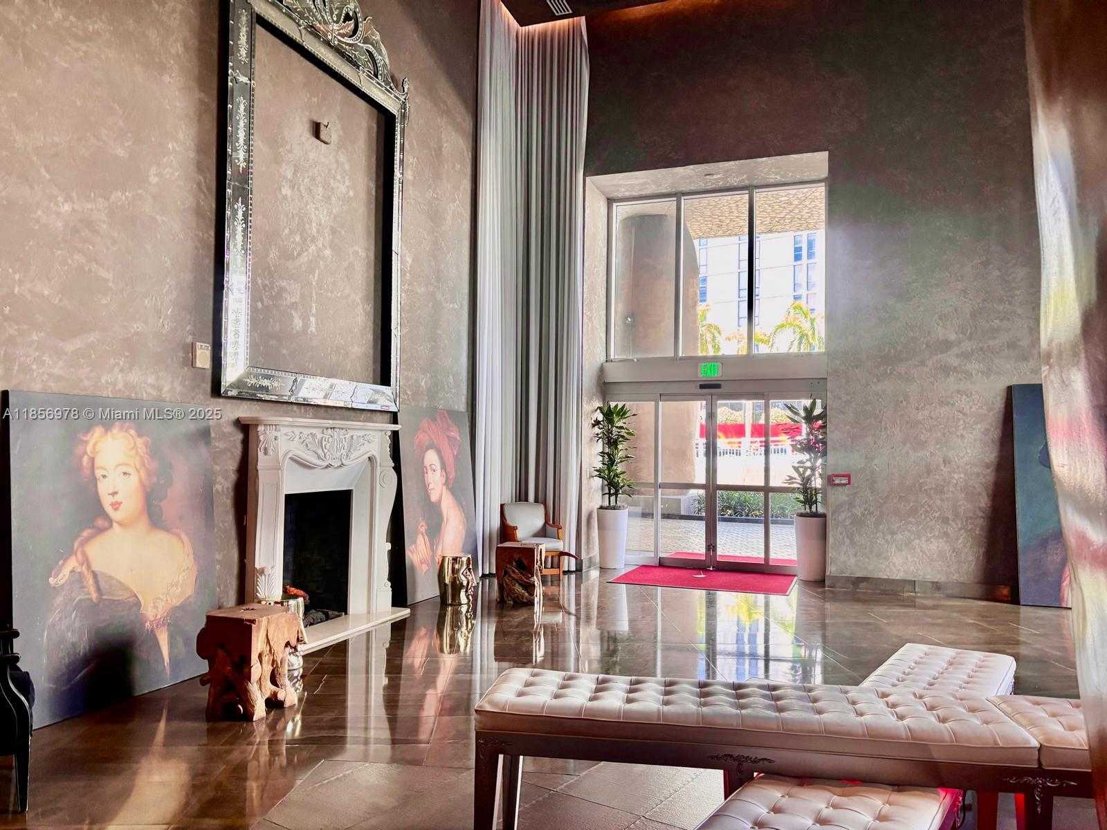 Small Image of 485 BRICKELL AVE #1607, Miami Number 29