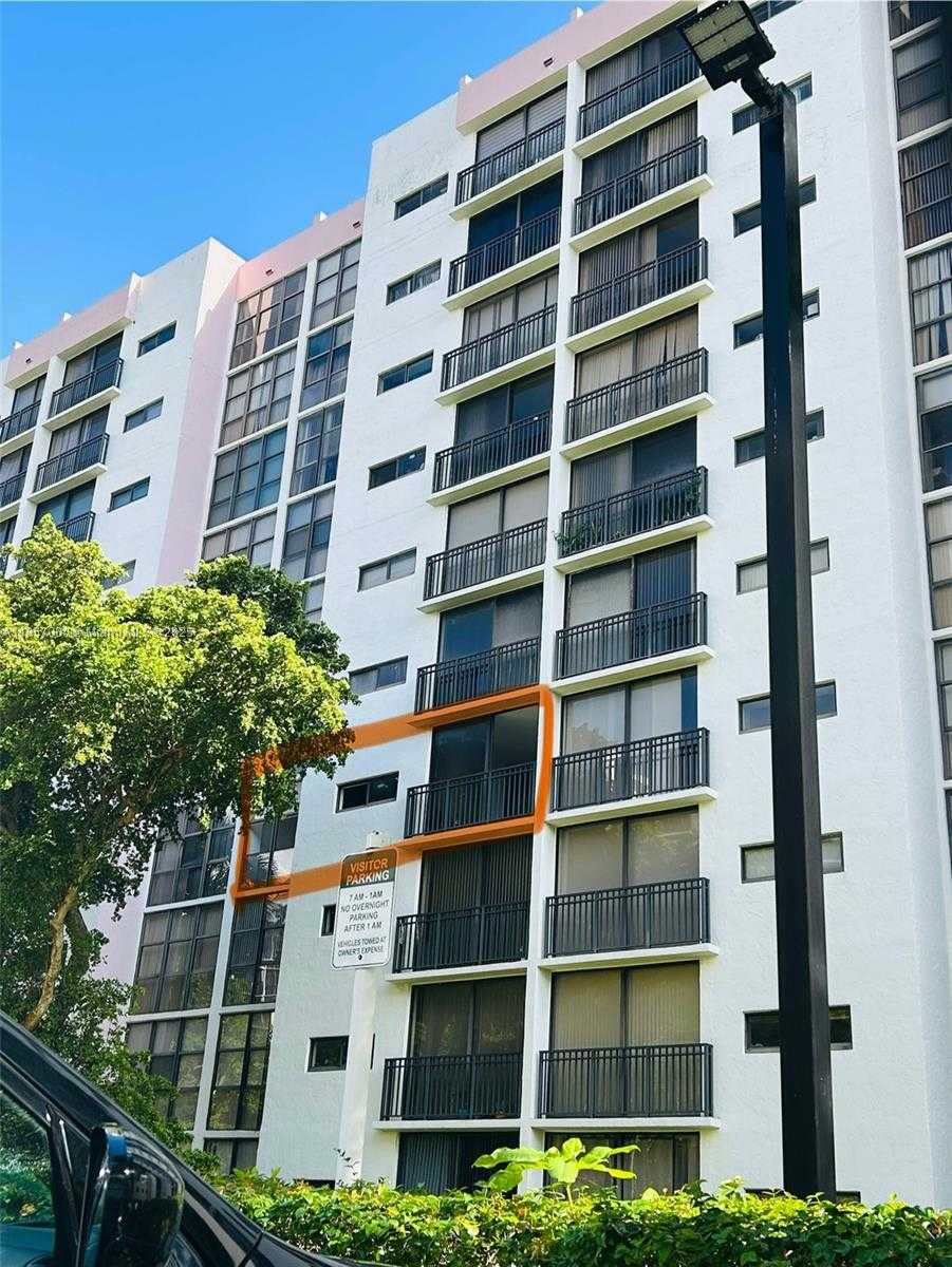 Small Image of 17021 N BAY RD #427, Sunny Isles Beach Number 66