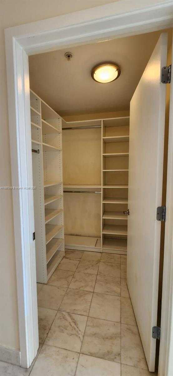 Small Image of 3470 EAST COAST AVE #H0603, Miami Number 21