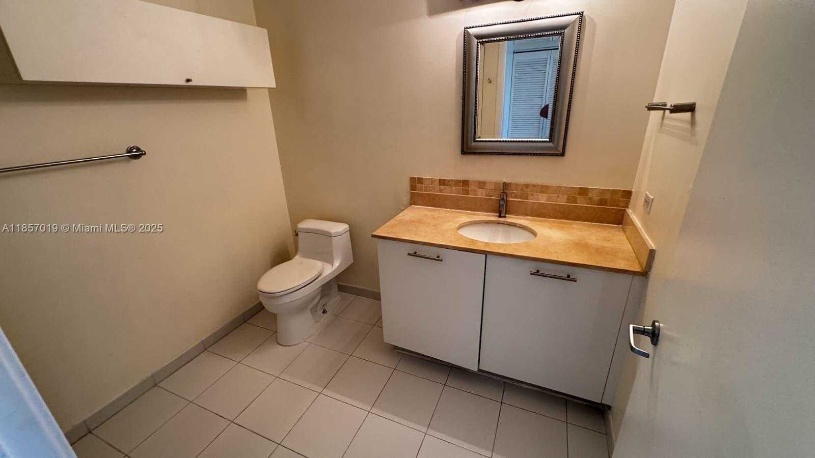 Small Image of 3470 EAST COAST AVE #H0603, Miami Number 22