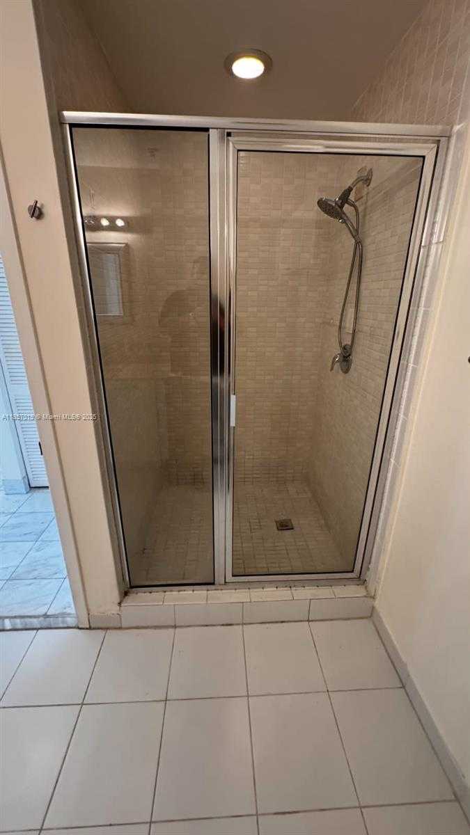 Small Image of 3470 EAST COAST AVE #H0603, Miami Number 23
