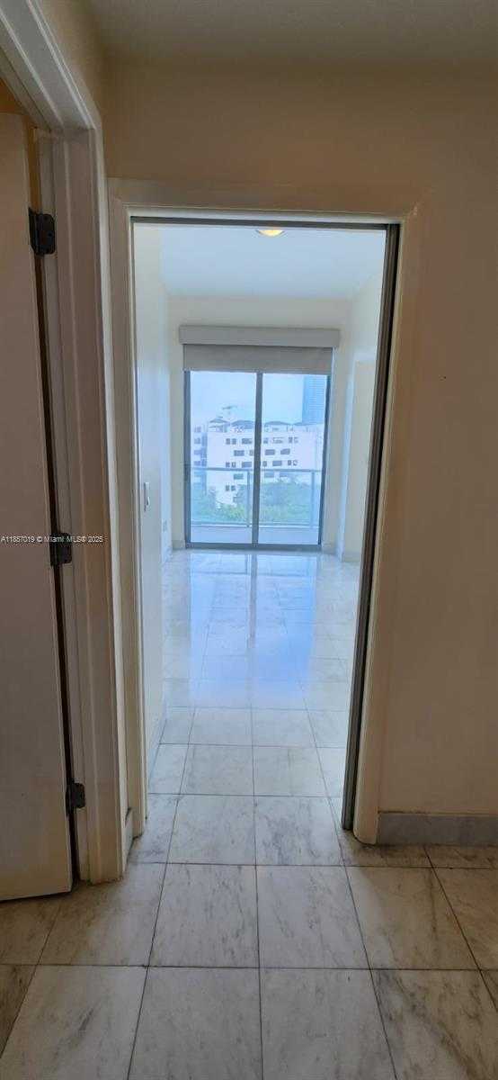 Small Image of 3470 EAST COAST AVE #H0603, Miami Number 25