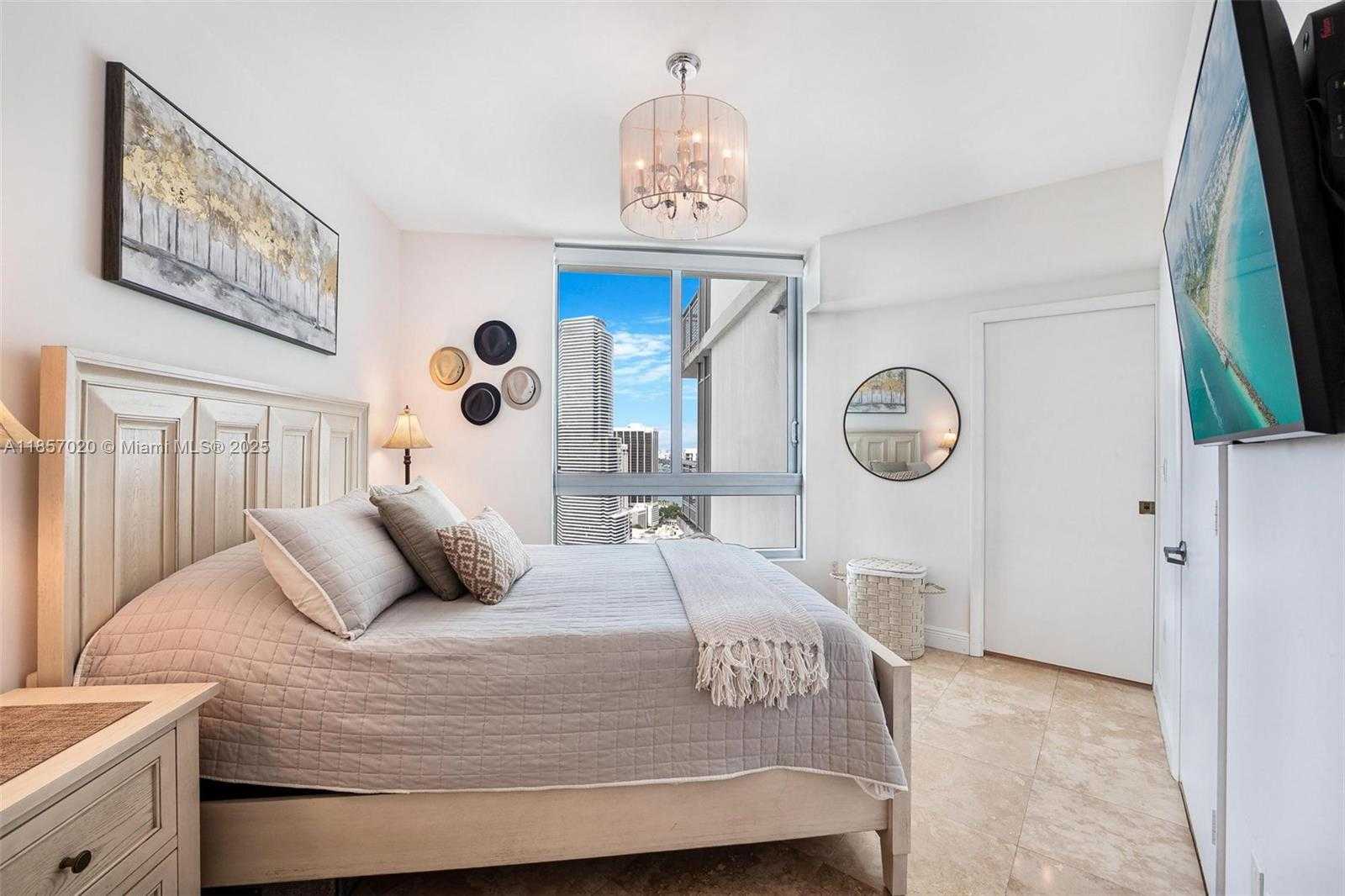 Small Image of 350 SOUTH MIAMI AVE #3807, Miami Number 15