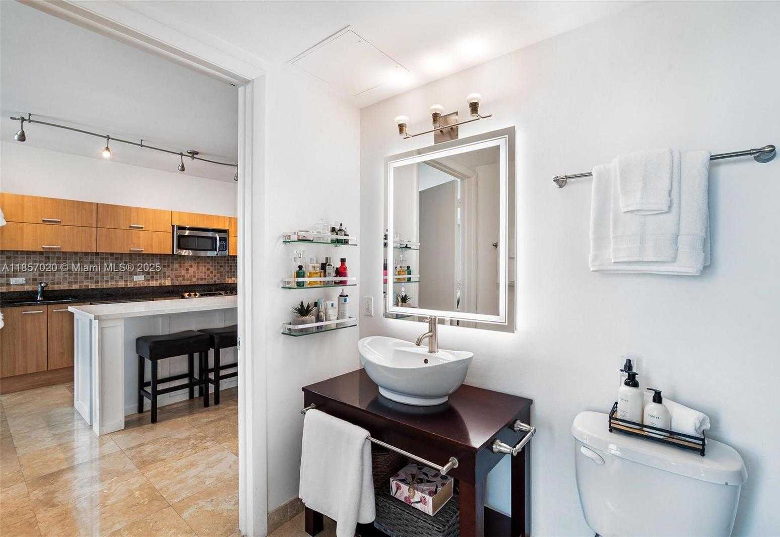 Small Image of 350 SOUTH MIAMI AVE #3807, Miami Number 18