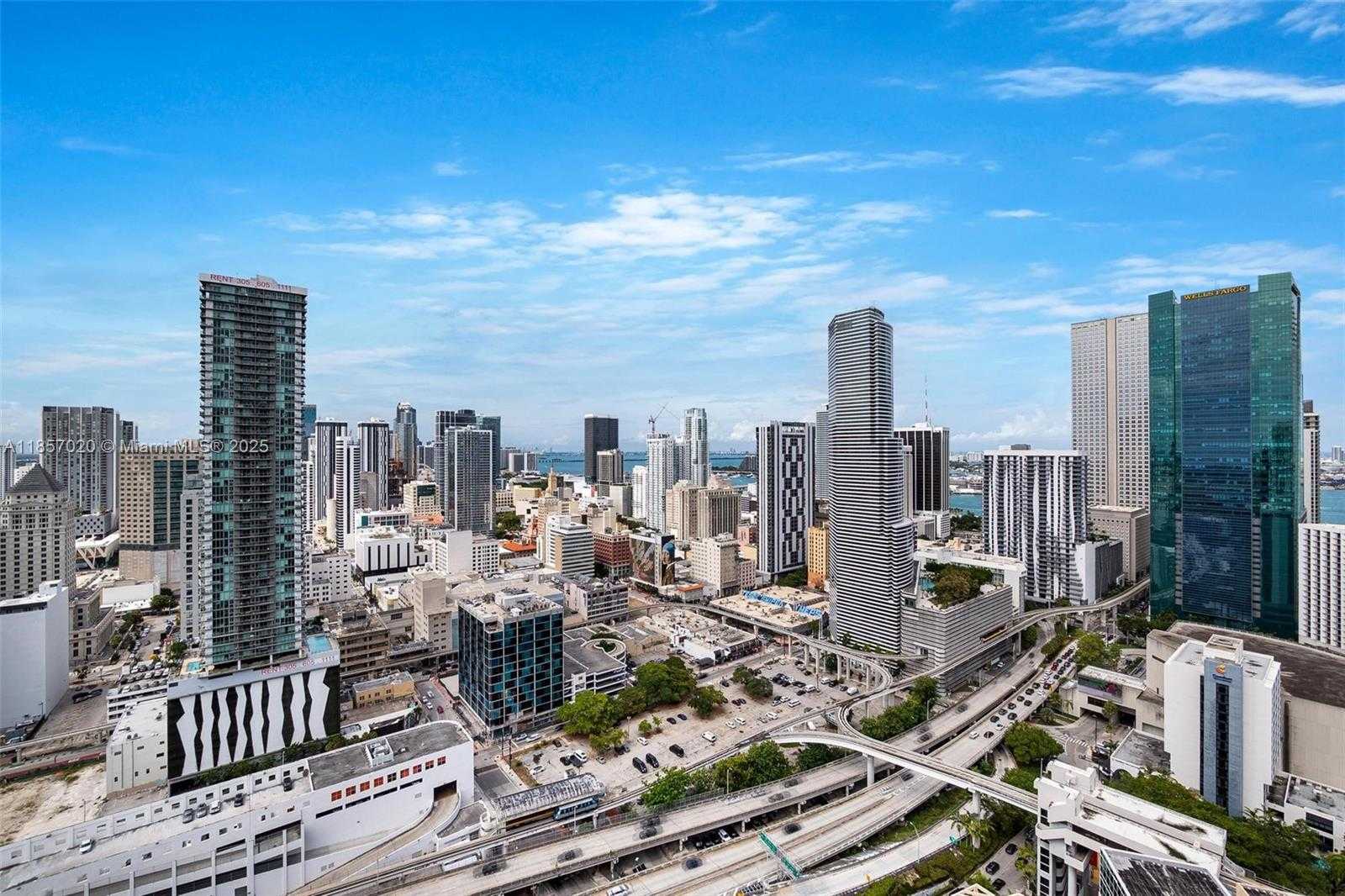 Small Image of 350 SOUTH MIAMI AVE #3807, Miami Number 23