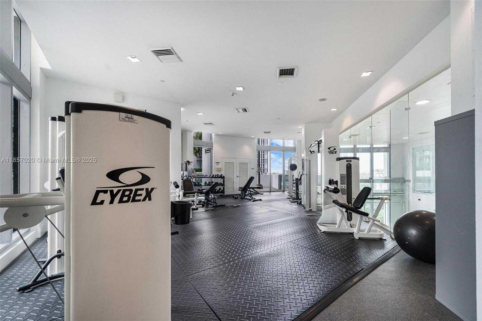 Small Image of 350 SOUTH MIAMI AVE #3807, Miami Number 33