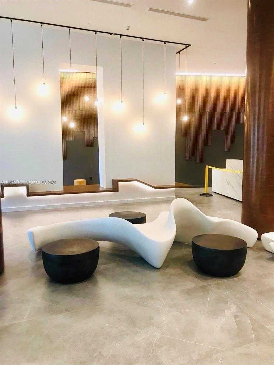 Small Image of 350 SOUTH MIAMI AVE #3807, Miami Number 38