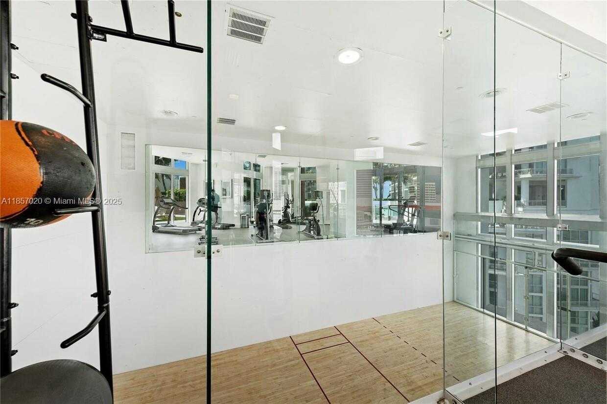 Small Image of 350 SOUTH MIAMI AVE #3807, Miami Number 40