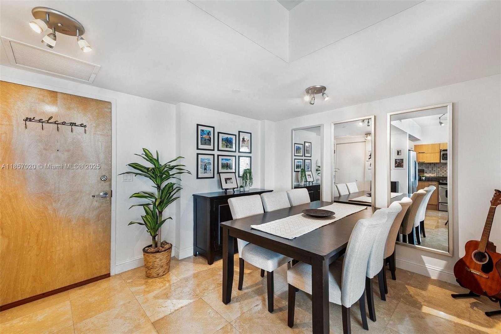 Small Image of 350 SOUTH MIAMI AVE #3807, Miami Number 5