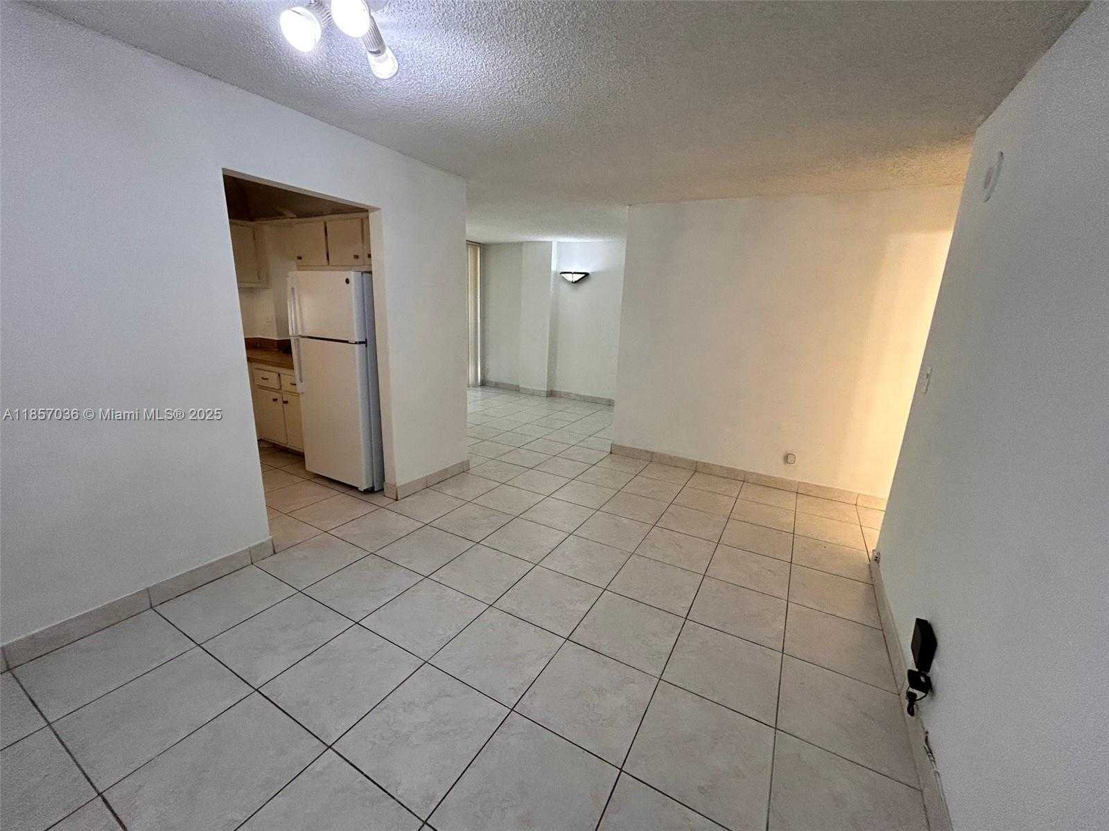 Small Image of 16919 NORTH BAY RD #214, Sunny Isles Beach Number 26