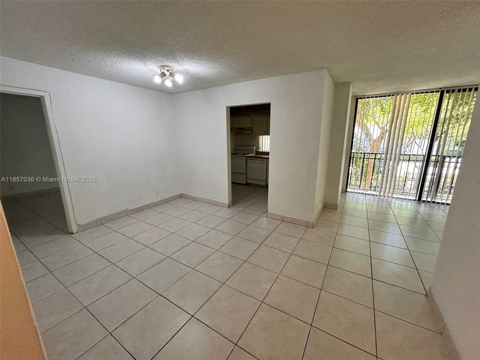 Small Image of 16919 NORTH BAY RD #214, Sunny Isles Beach Number 27