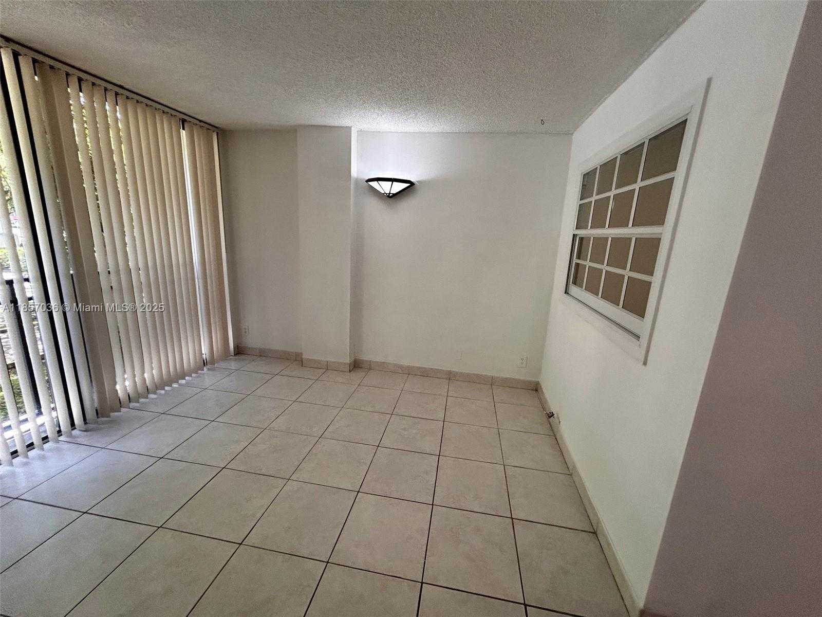 Small Image of 16919 NORTH BAY RD #214, Sunny Isles Beach Number 30