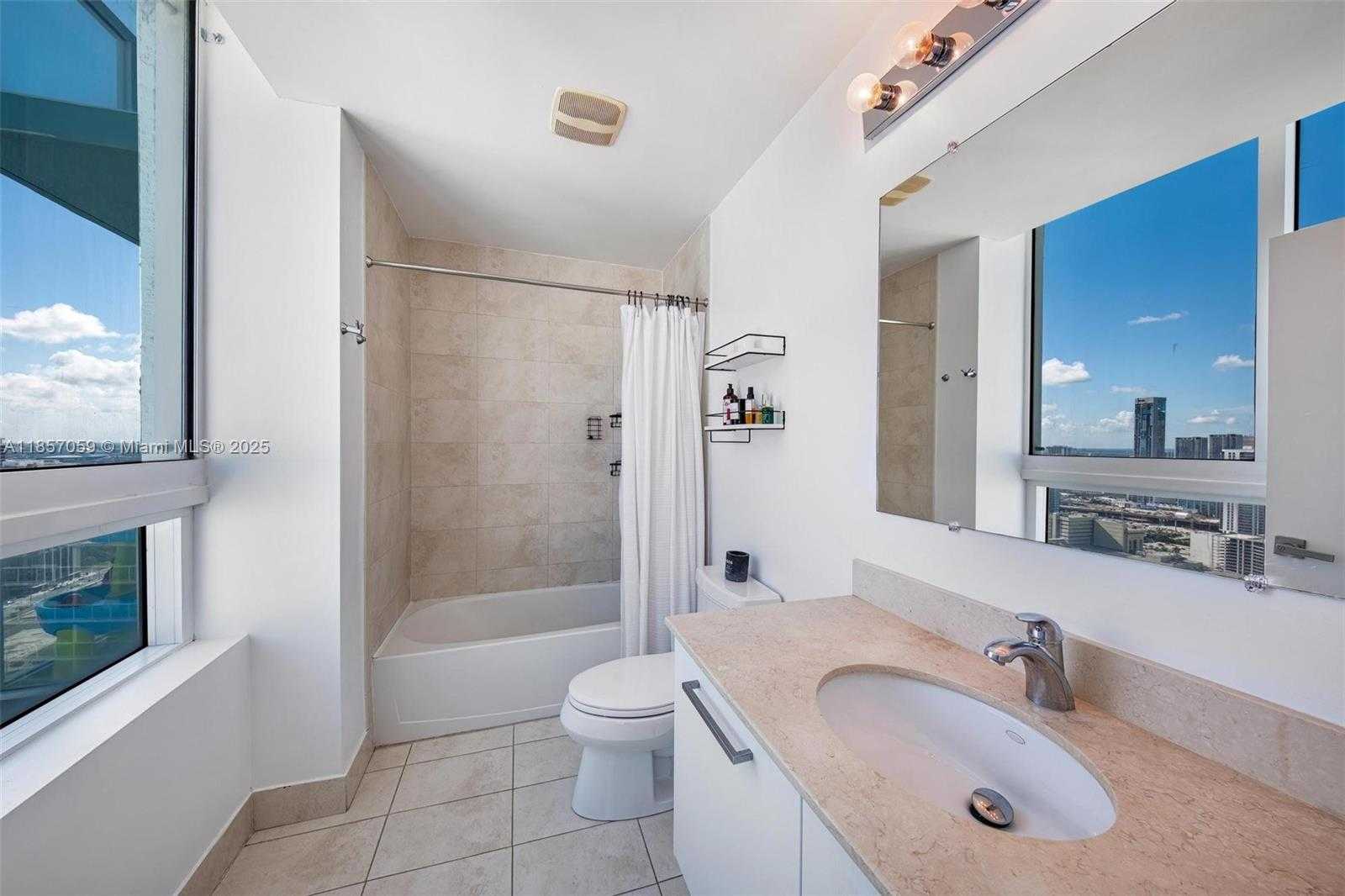 Small Image of 1900 NORTH BAYSHORE DR #4111, Miami Number 21